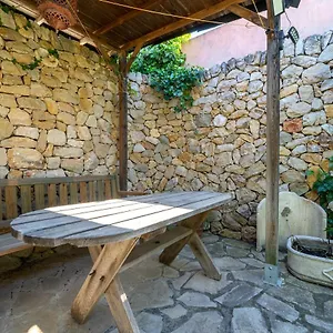 Villa Miro, Mont-Roig del Camp